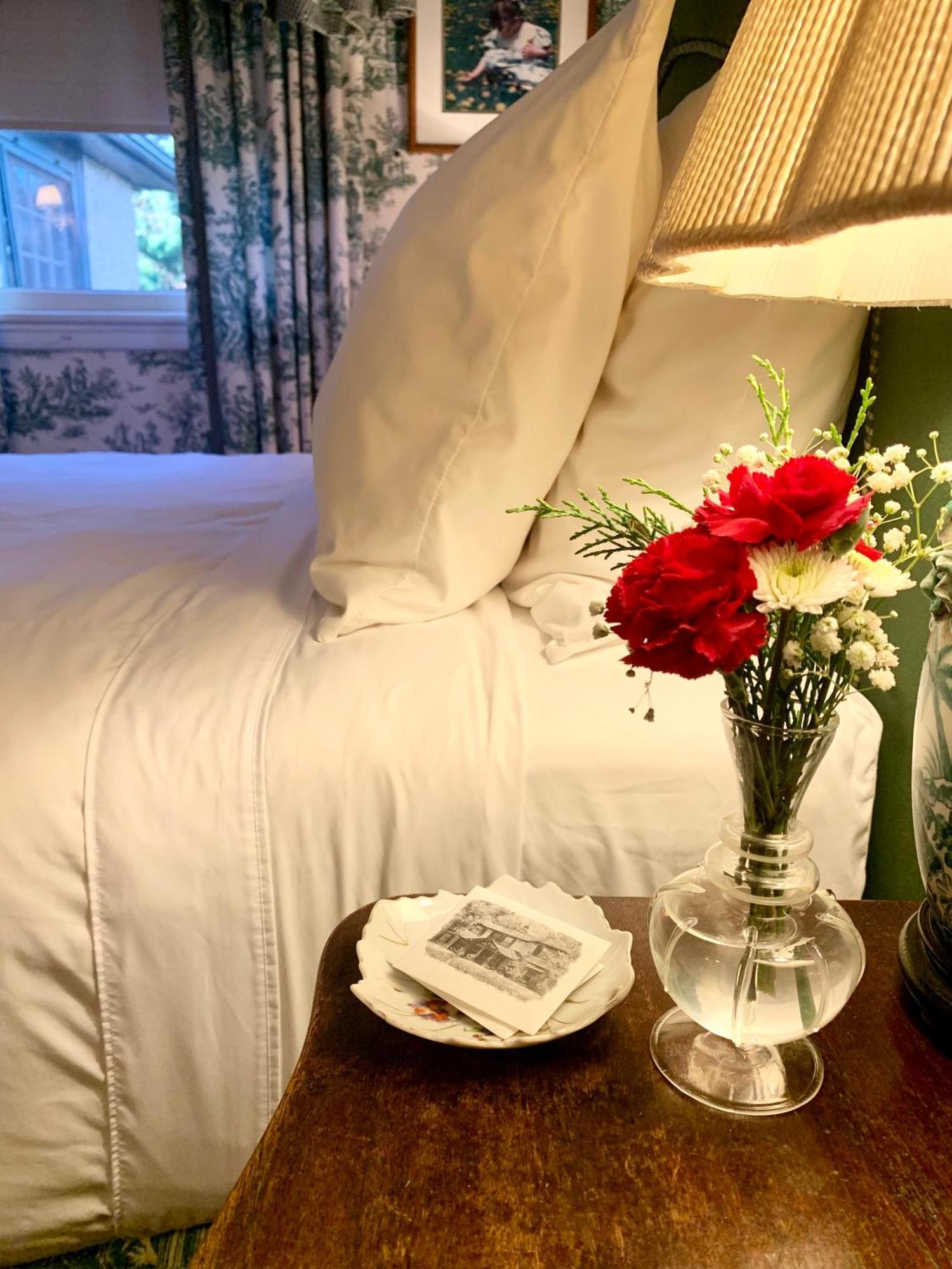 Pinecrest Bed & Breakfast Ешвілл Екстер'єр фото